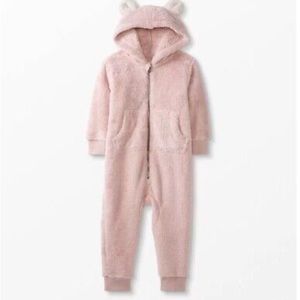 GUC Hanna andersson marshmallow fleece play suit size S
